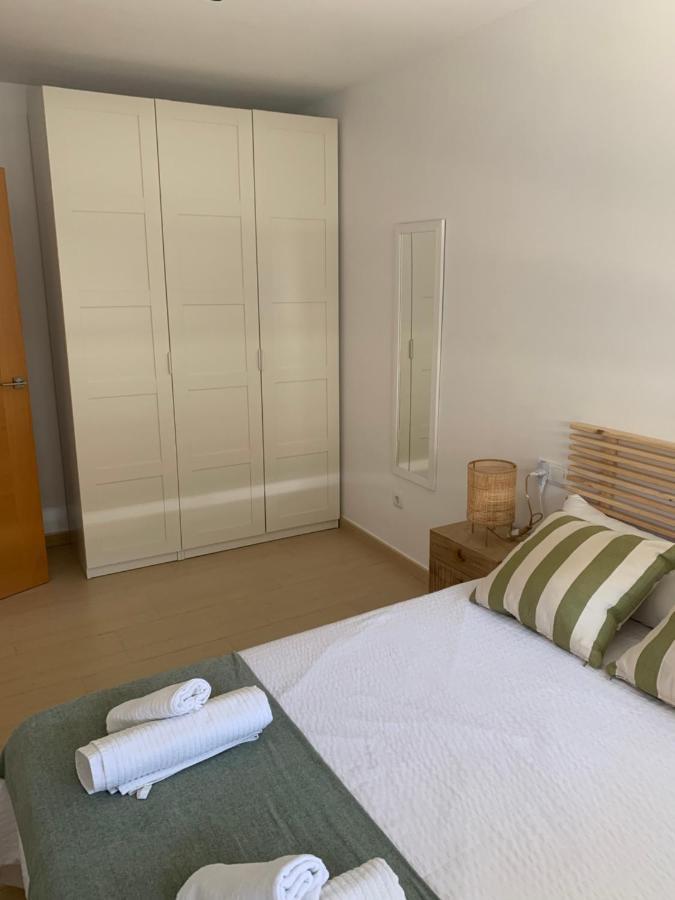 Precioso Apartamento Primera Linea De Playa Агилас Экстерьер фото